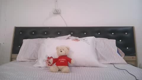 claralafontaine online show from 04/01/26, 12:39