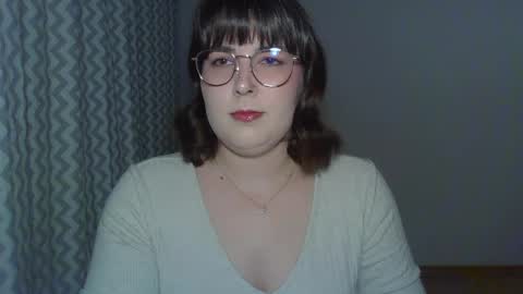 Clara online show from 04/09/26, 05:40