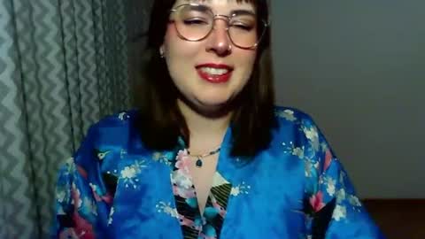 Snapshot of claralovely chatting on 07/23/26, 07:01 Clara online show from 07/23/26, 07:01