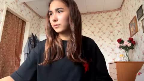 Yuna online show from 09/16/25, 07:09