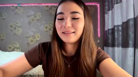 Yuna online show from 11/26/25, 11:44