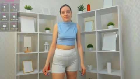 Lora online show from 03/31/26, 01:07