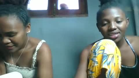 clarisse98 online show from 10/25/25, 08:55