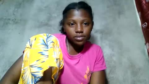 Snapshot of clarisse98 chatting on 05/23/26, 04:07 clarisse98 online show from 05/23/26, 04:07