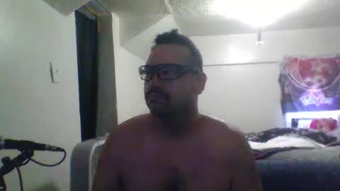 clark_kent1986 online show from 04/21/26, 12:55