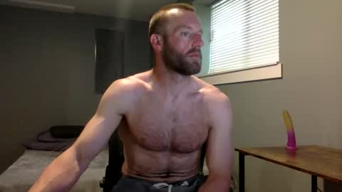 Clarke Cock online show from 04/17/26, 10:57