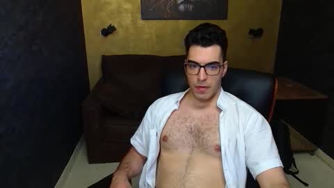 Snapshot of clarkslade chatting on 10/11/25, 10:25 ClarkSlade online show from 10/11/25, 10:25