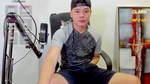 Snapshot of clarkyplaze chatting on 06/11/26, 12:19 Clark online show from 06/11/26, 12:19
