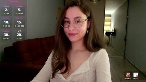 Snapshot of classy____ chatting on 04/25/26, 01:14 Cassy Classy online show from 04/25/26, 01:14