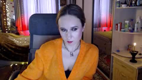 classyinna online show from 02/19/26, 09:49