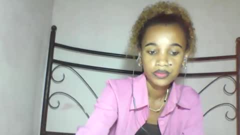 claudianne online show from 04/12/26, 07:57