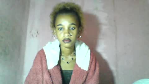 claudianne online show from 06/17/26, 01:56