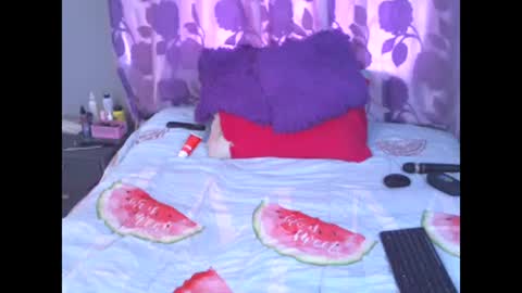 claudine valencia online show from 12/14/24, 06:46