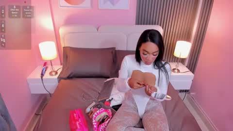 Snapshot of clawdeen__wolf chatting on 09/27/25, 08:25 clauwdeen wolf online show from 09/27/25, 08:25