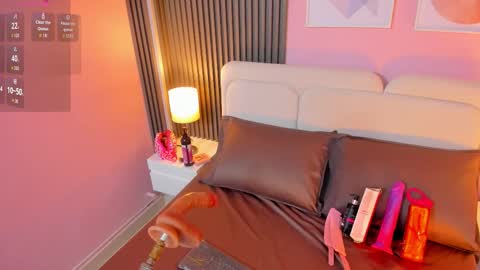 clauwdeen  wolf online show from 11/16/25, 08:25