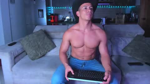 claytonburgues online show from 02/05/26, 04:39