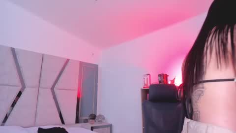 Cleo Adams online show from 09/14/25, 04:00