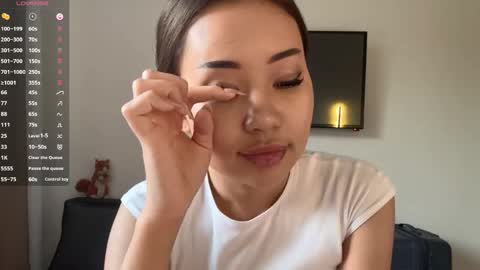 Snapshot of clemenciakempa chatting on 06/01/26, 01:24 Lili online show from 06/01/26, 01:24