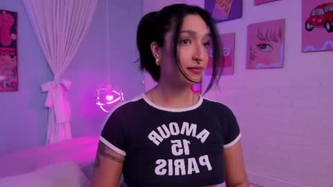 Snapshot of cleo_foxx chatting on 07/06/26, 11:40 Cleo online show from 07/06/26, 11:40