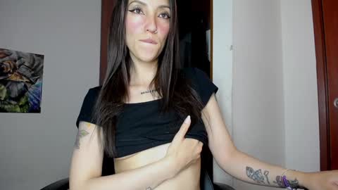  Nicol  online show from 12/24/24, 04:55