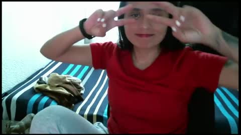 Snapshot of cleopatra_ll chatting on 06/22/26, 04:04 Zoe online show from 06/22/26, 04:04