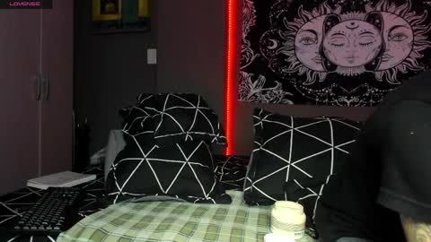 cleo y maikol online show from 04/14/26, 07:58