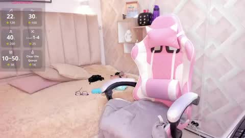 clhoe_johnson_ online show from 06/01/26, 12:51