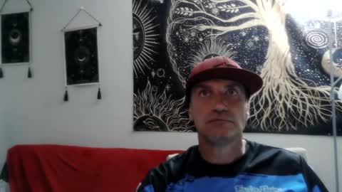 Snapshot of clintwood12 chatting on 06/22/26, 03:25 chad online show from 06/22/26, 03:25
