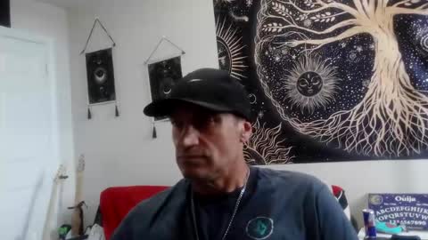 Snapshot of clintwood12 chatting on 06/22/26, 03:31 chad online show from 06/22/26, 03:31