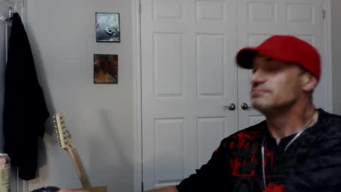 Snapshot of clintwood12 chatting on 07/19/26, 07:34 chad online show from 07/19/26, 07:34