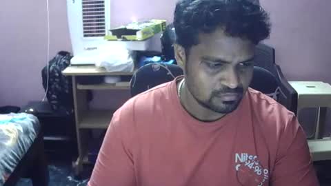 Snapshot of clitorisgspot69 chatting on 10/12/25, 06:29 Raj online show from 10/12/25, 06:29