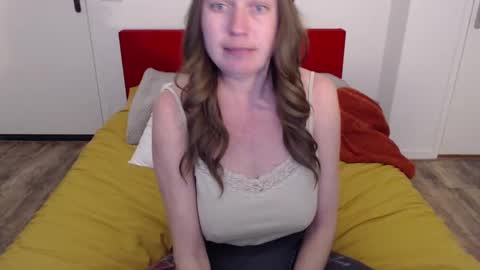 Syl  online show from 02/20/25, 06:24