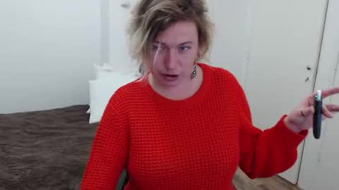 Syl  online show from 01/15/26, 08:52