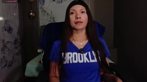 Cloe online show from 12/20/25, 02:40