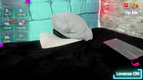 cloe66 online show from 10/24/25, 12:56