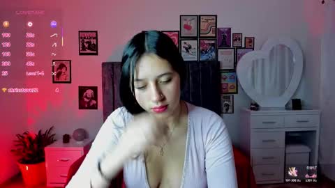 cloe_7 online show from 02/05/26, 03:44