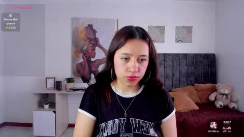 Snapshot of cloe_7 chatting on 06/01/26, 07:37 cloe_7 online show from 06/01/26, 07:37