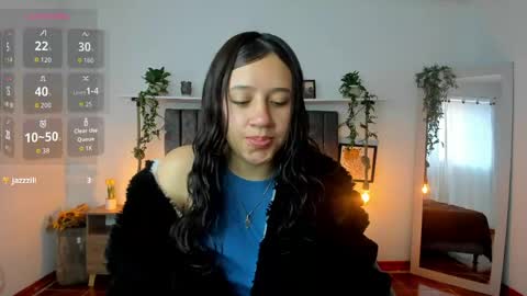 Snapshot of cloe_7 chatting on 06/05/26, 01:17 cloe_7 online show from 06/05/26, 01:17
