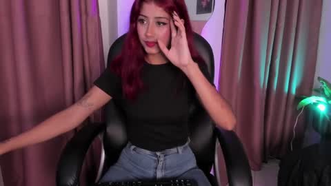 Snapshot of cloe__hills chatting on 03/07/25, 03:07 Cloe online show from 03/07/25, 03:07