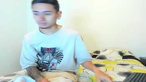 Cloe and Taylor online show from 02/27/26, 10:59