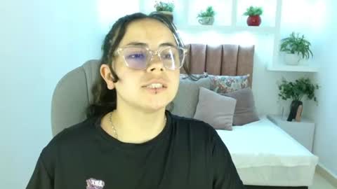 Snapshot of cloe_cherry chatting on 07/31/26, 04:12 cloe_cherry online show from 07/31/26, 04:12