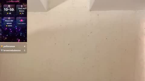 CLOE online show from 11/11/25, 03:34