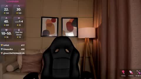 Cloe  online show from 03/04/26, 02:06