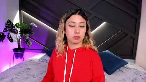 cloe_palmeer online show from 02/13/25, 07:42