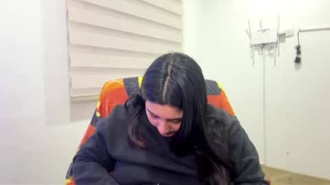 Snapshot of cloe_small08 chatting on 07/08/26, 07:57 cloe small online show from 07/08/26, 07:57