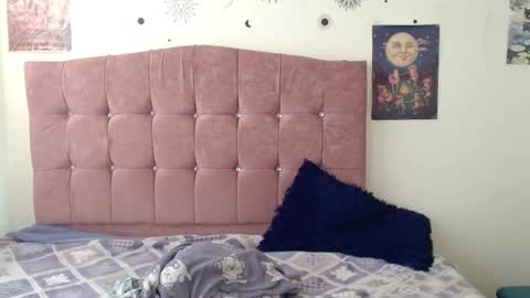 cloe_sun_ online show from 11/01/25, 07:05