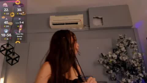 Snapshot of cloedurant chatting on 07/19/26, 07:50 cloedurant online show from 07/19/26, 07:50
