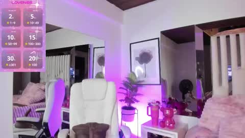 cloeecoopererer online show from 09/11/25, 11:54