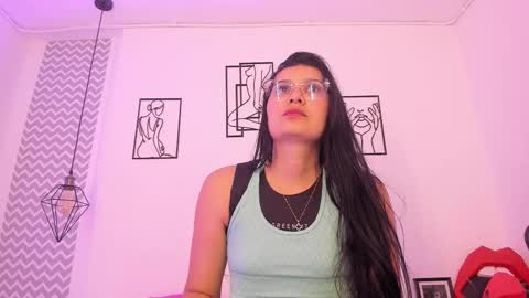 cloe online show from 09/11/25, 06:52