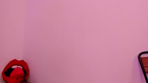 cloe online show from 11/25/25, 05:13